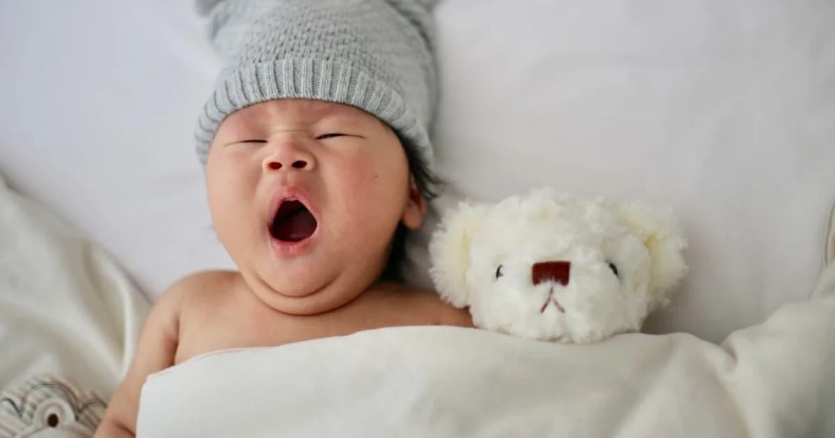 How Much Sleep Does a Baby Need? A Complete Guide by Age