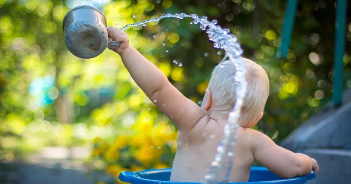 When Can Babies Have Water? A Guide to Hydration by Age